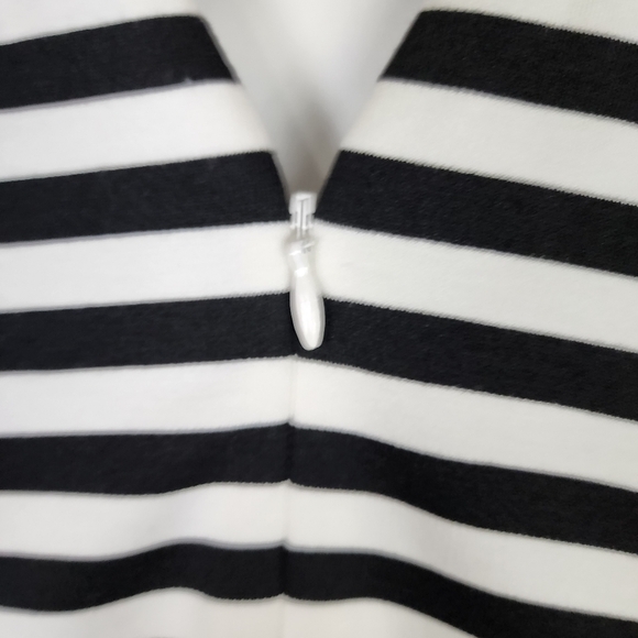 Vince Camuto A-Line Striped Dress Sleeveless Crew  Neck Navy White Size 6 - Picture 8 of 13